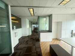 Gateway East (D7), Office #565782901
